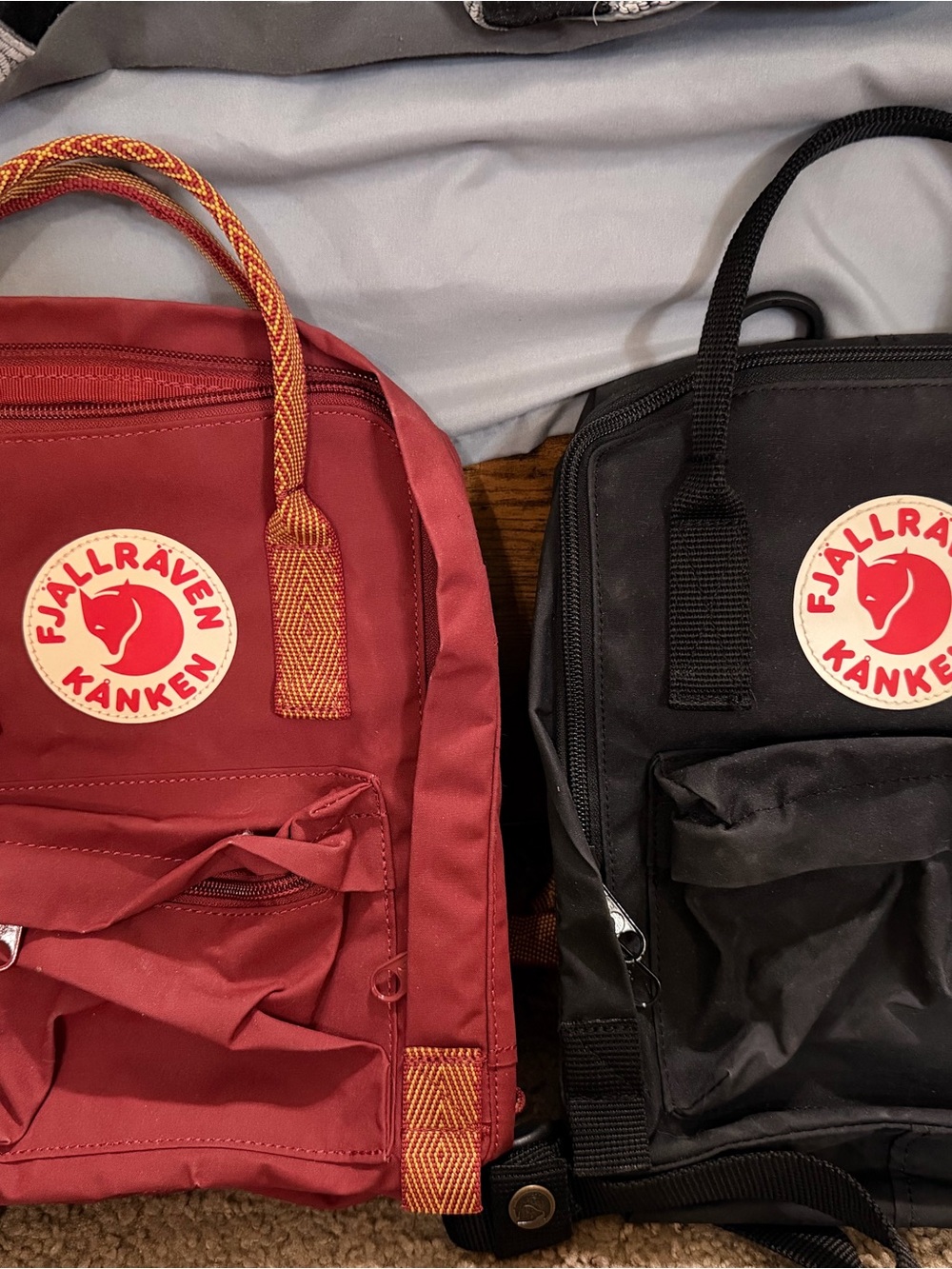 Kånken Mini Backpack - Red